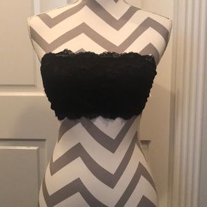 Woman’s size Medium Black Strapless Bandeau